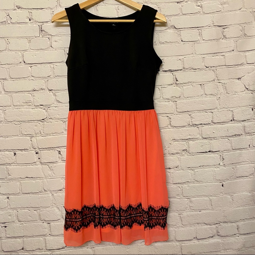En Focus Studio Women’s Tank Dress w/ Lace Detail Black & Coral Size 6 EUC